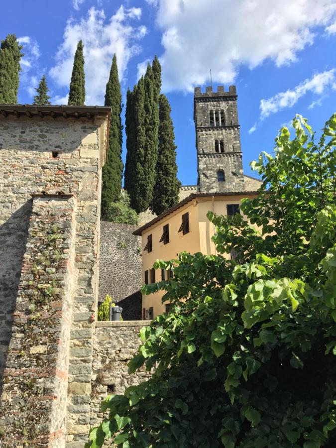 Barga Lucca Centro Storico Con Giardino Apartment Exterior photo