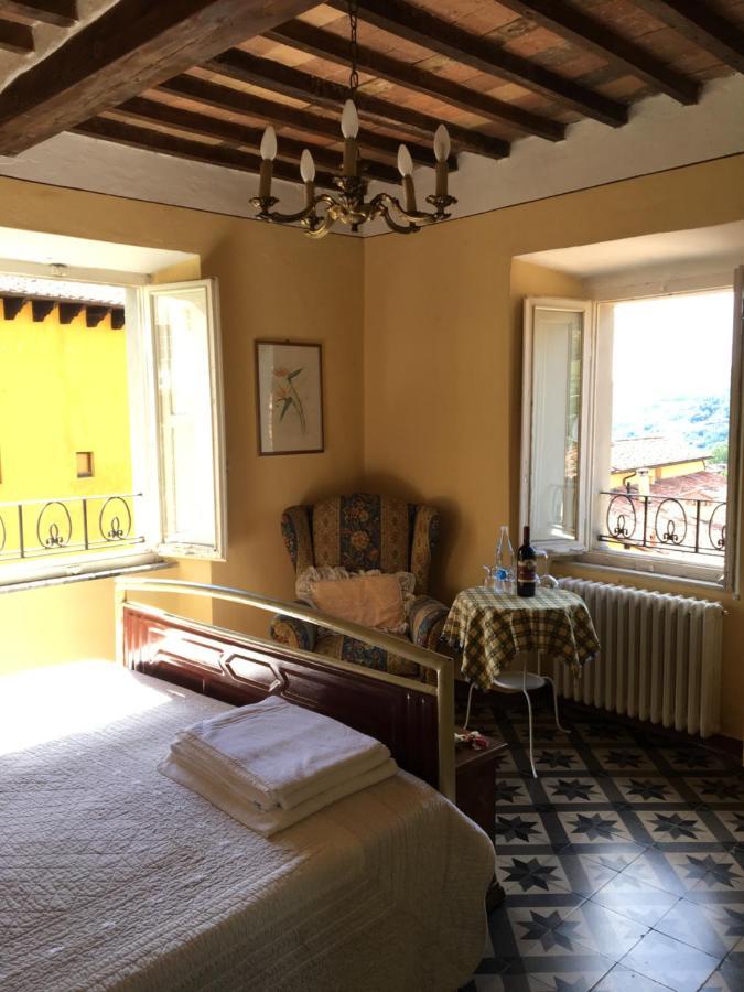 Barga Lucca Centro Storico Con Giardino Apartment Exterior photo